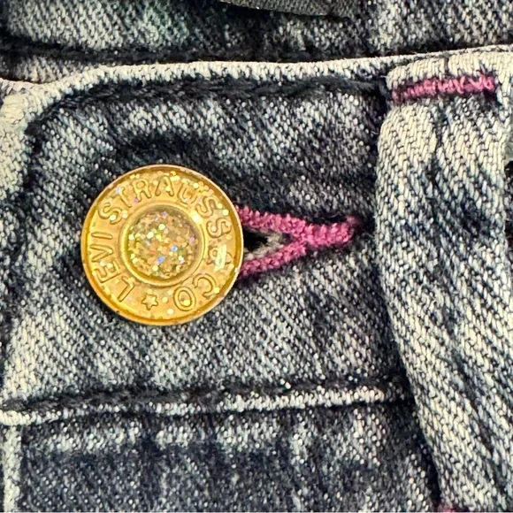 Levi's Blue Distressed Straight-Leg Jeans With Adjustable Waist and Embroidery. - Picture 5 of 13